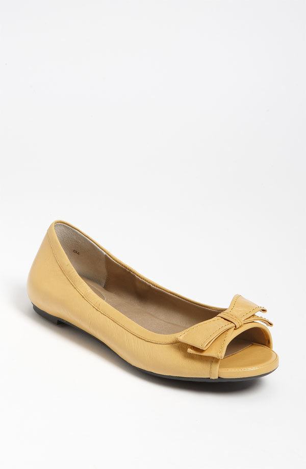 nordstrom me too fable peep toe 88.95