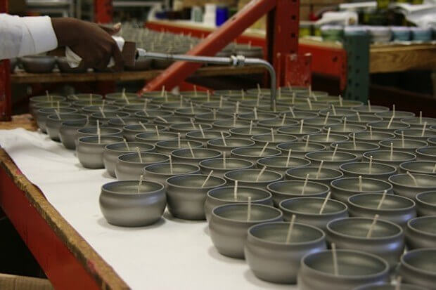 candle making at Paddywax