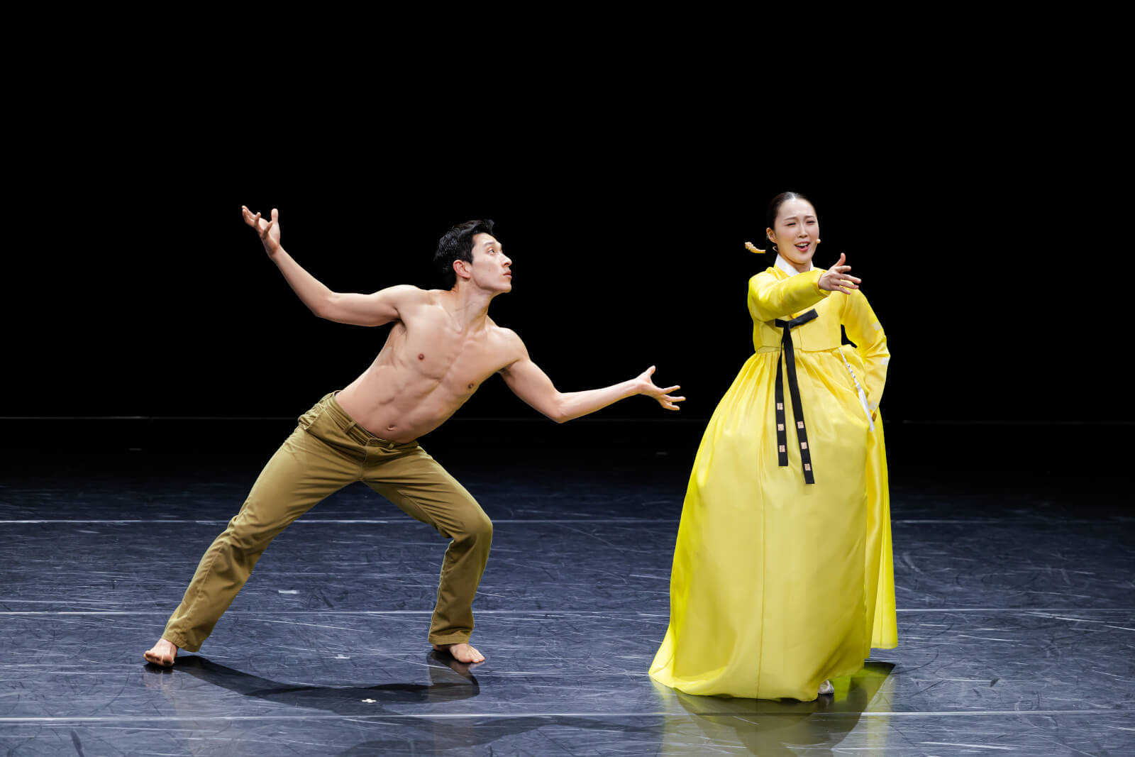 08 OZ Arts - Bereishit Dance - Photo by Tiffany Bessire