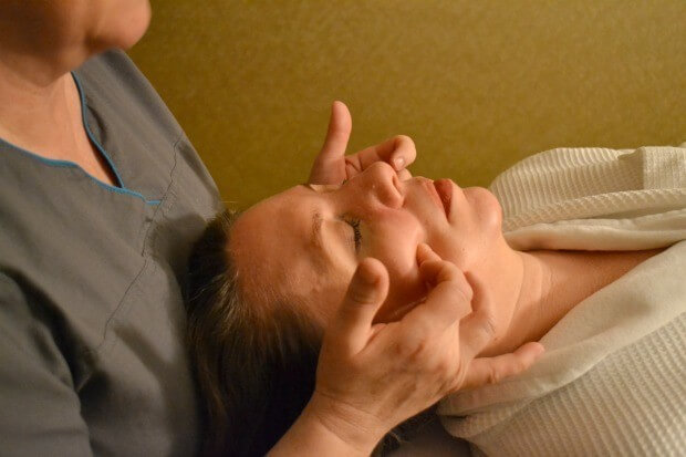 sb physicians center sinus massage (1)
