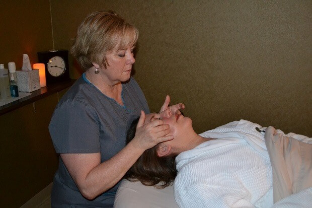 sb physicians center sinus massage (3)