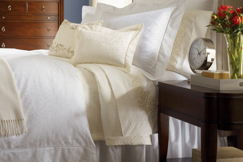 SB Finds_Memphis_Lisa Mallory_bed Lush bedding is on the registry at Lisa Mallory, where couples can also register for furniture, art and decor.