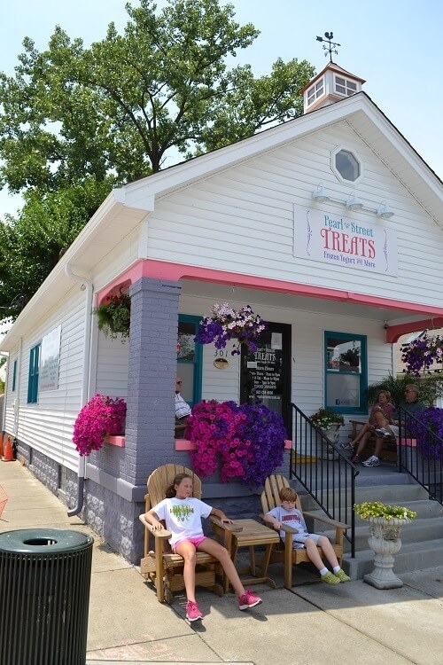 Jeffersonville by foot