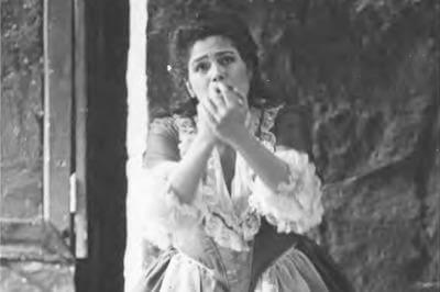 Kallen Esperian as Luisa Miller