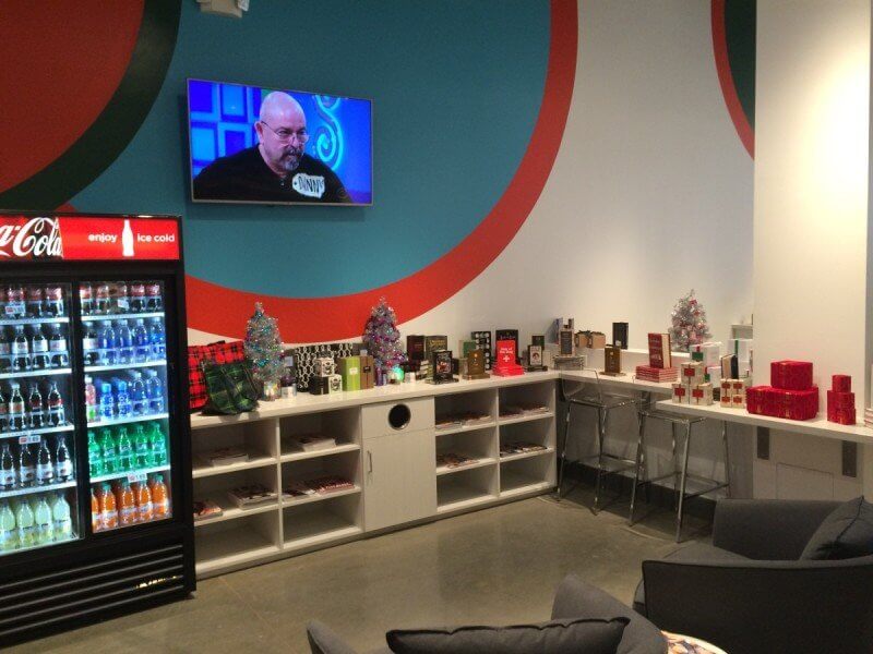 Ever in pursuit of customer service excellence, The Cosmetic Market Avalon even includes a lounge area for non-shoppers (read: the exhausted dudes carrying all your bags).