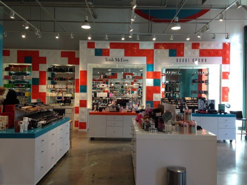 Bright, wide-open space makes the beauty browsing even more blissful. (Image credit The Cosmetic Market)