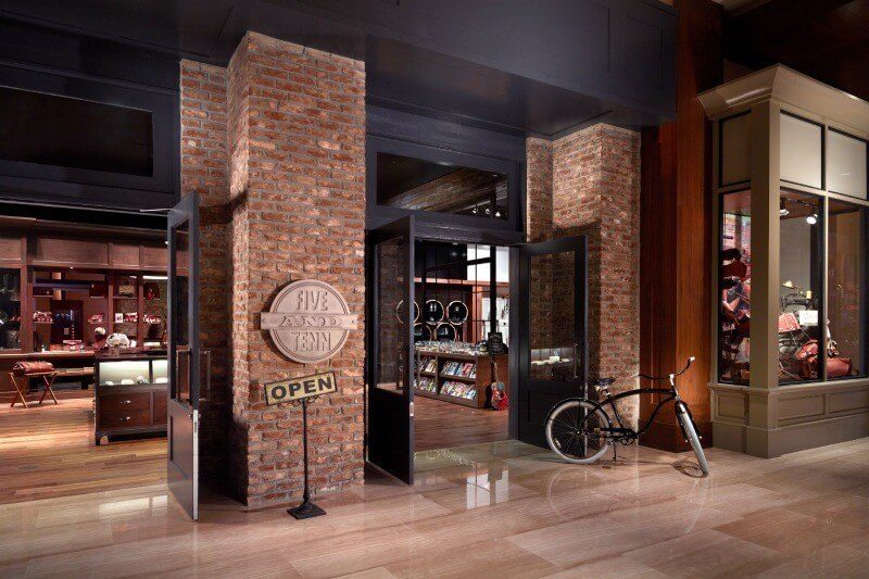 Five and TENN is located in the Omni hotel, next door to Hatch Show Print.