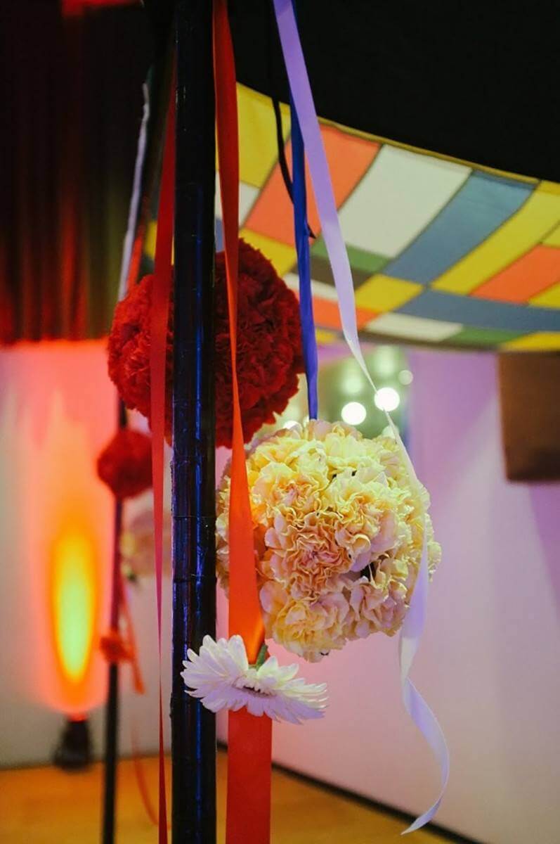 Retro-colored arrangements scattered about the room | Photo courtesy of Southern Event Planners | Photo credit: Josh Malahy