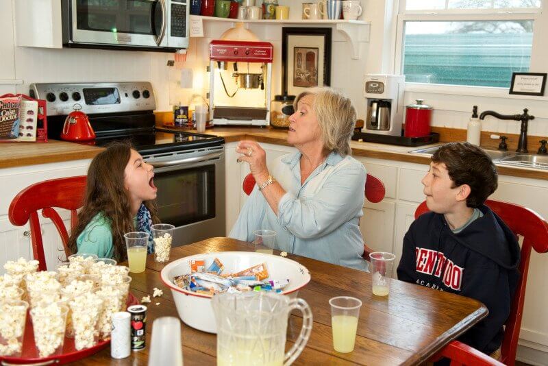 Melissa Trevathan takes a break from a counseling session with popcorn and games! 