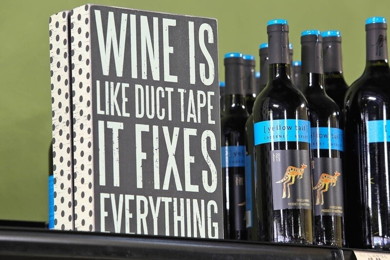 Moon Wine & Spirits | styleblueprint.com