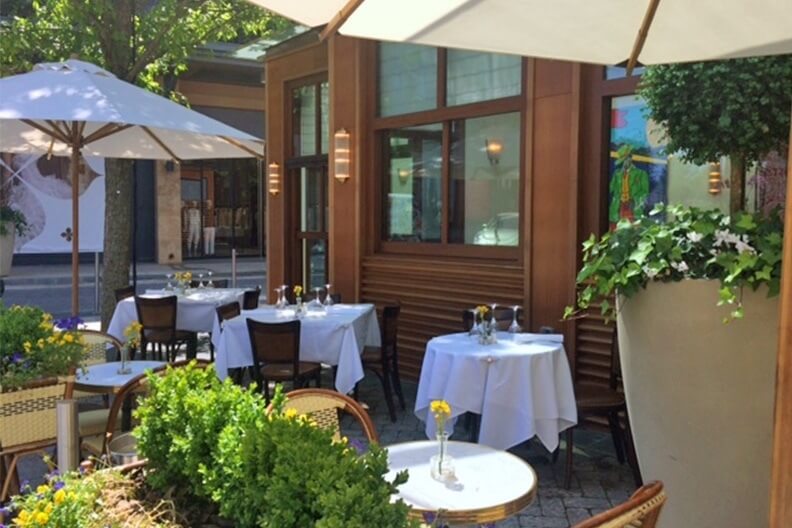 Want an Amazing Lunch? Dinner? Head to Le Bilboquet