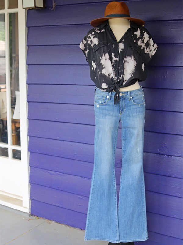 This retro-chic look from Moda is ideal for outdoor concerts and events!