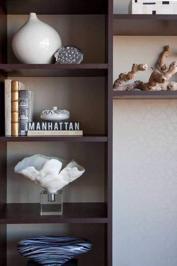 A subtle stencil treatment in the office/guest room elevates the neutral palette.