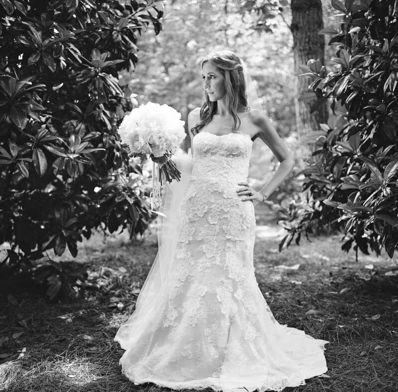 Beautiful lace dress by Monique Lhuillier