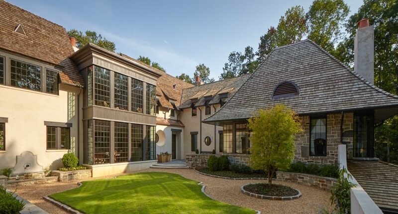 Christopher Architecture and Interiors home in Indian Springs, AL