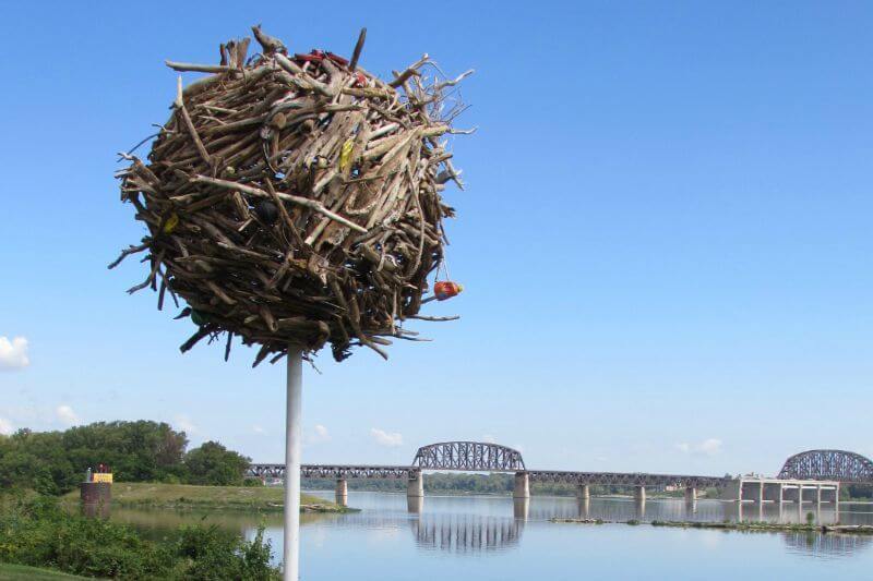 Connect|Disconnect: A Public Art Experience