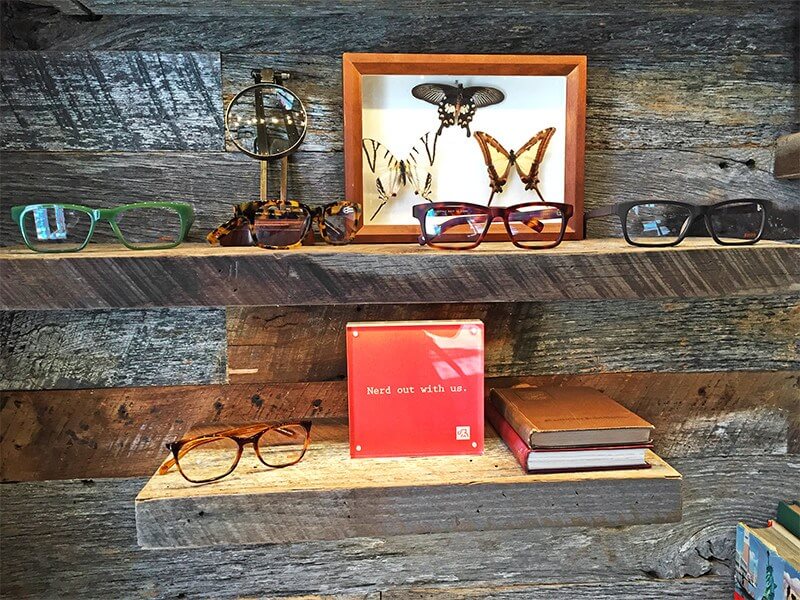 Karoo eyewear display