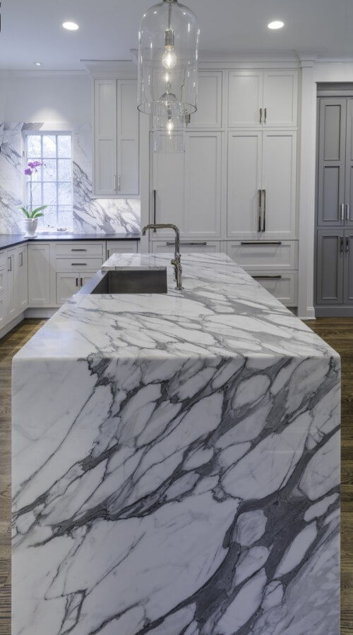 Calacatta Gold marble in Memphis kitchen