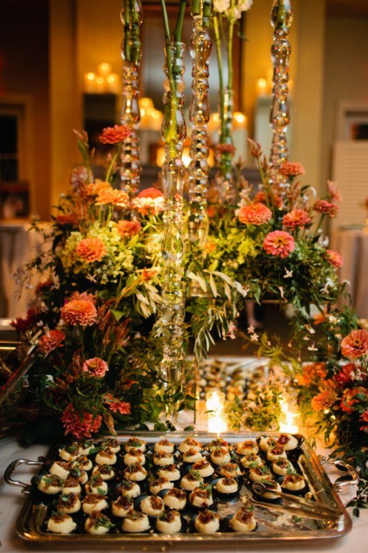 SB-Memphis-SalmonWeddingFoodandFlowers