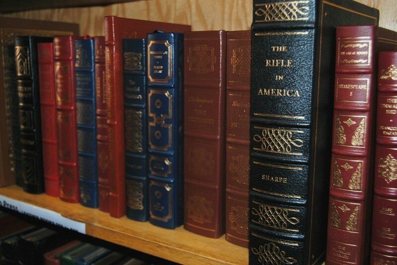 6 Local Used Bookstores for Rare Finds & Great Deals