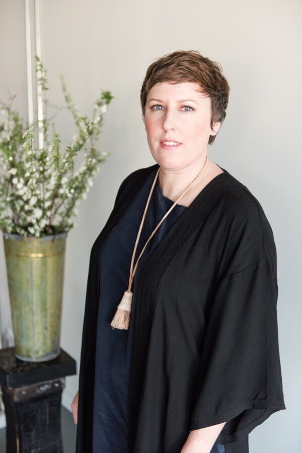 Holly Carlisle's work has been featured in many publications including Southern Living, Once Wed, Style Me Pretty, Weddings Unveiled, 100 Layer Cake, Green Wedding Shoes and most recently Flower Magazine. Holly Carlisle's work has been featured in many publications including Southern Living, Once Wed, Style Me Pretty, Weddings Unveiled, 100 Layer Cake, Green Wedding Shoes and most recently Flower Magazine.