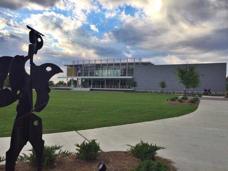 The GRAMMY Museum Mississippi in Clarksdale celebrates Mississippi's blues heritage. Image|GRAMMY Museum MS