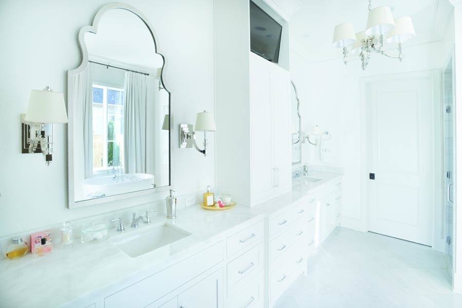 Think all white when thinking about your master bathroom!