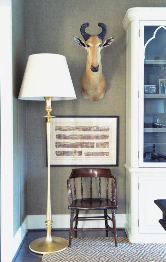 Blend modern with traditional for a transitional look