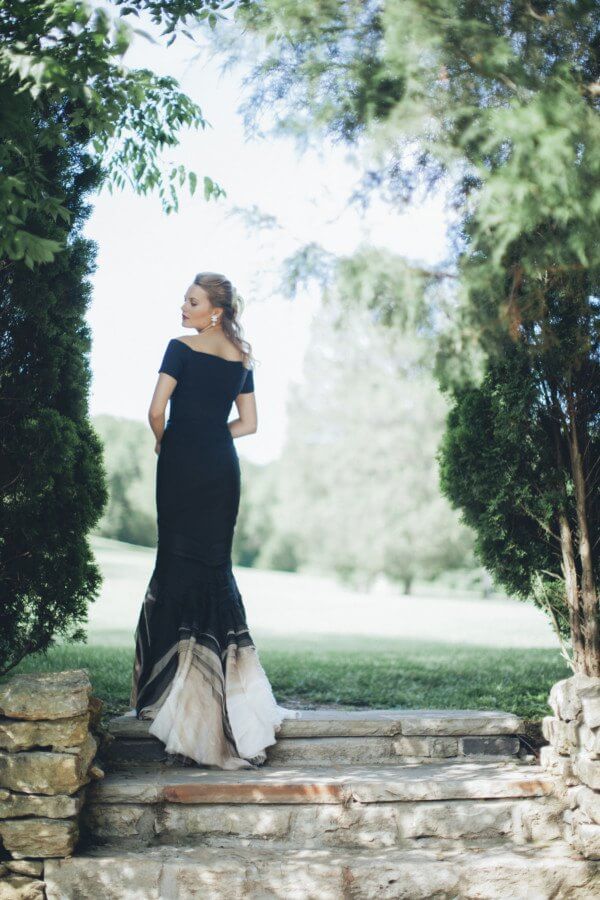Go for a full length gown when dressing for a white tie wedding
