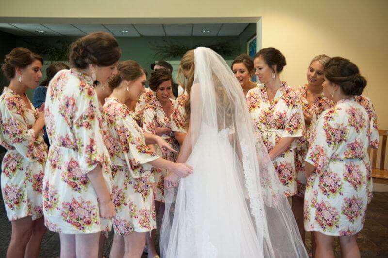 Lauren’s bridesmaids enjoyed the stylings of Elaine Clayton and Kasey Acuff before getting a first peek at Lauren in her dress.