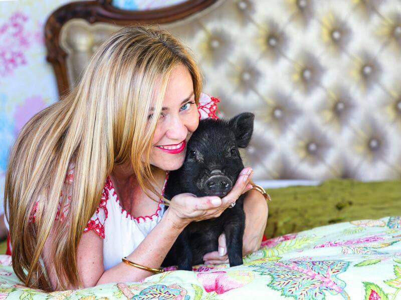 Michelle Workman with her pig, Sherman.