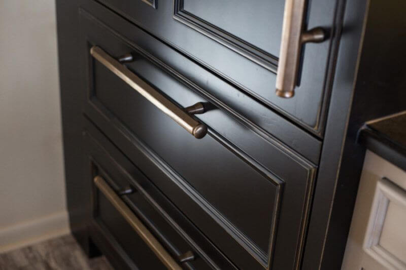 A beautifully paneled refrigerator. Image| Julie Wage Ross