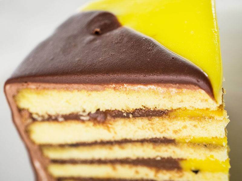douberge layer cake slice