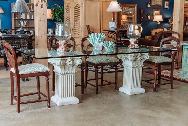 Shop home décor in 8th Avenue South Nashville