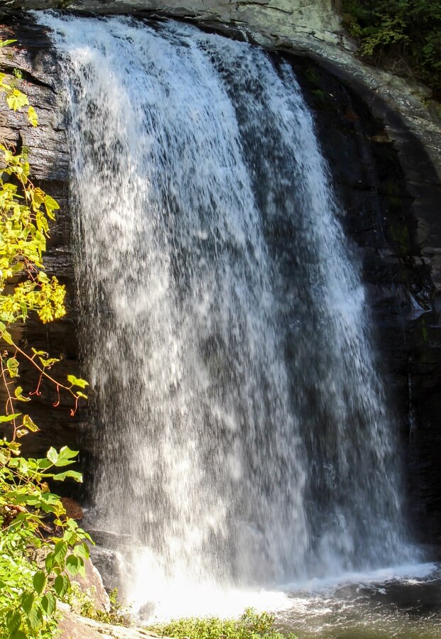 Looking Glass Falls | styleblueprint.com