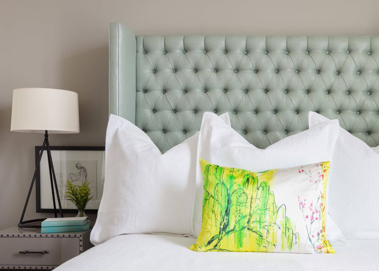 You can incorporate different colors, patterns, material and textures and still create a cohesive space. You can incorporate different colors, patterns, material and textures and still create a cohesive space. ©Alyssa Rosenheck Photography