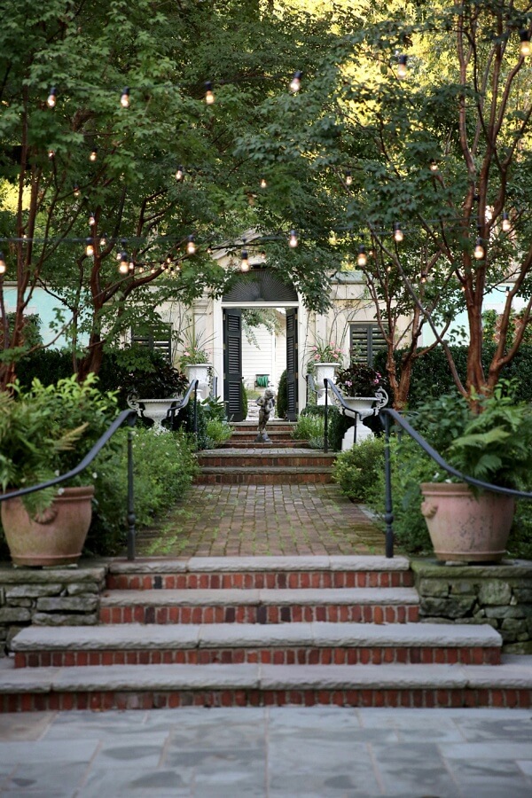 There couldn't be a more perfect entrance for guests as they enjoyed drinks outside.