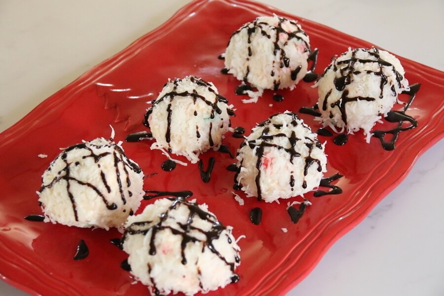peppermint-ice-cream-snow-balls-4
