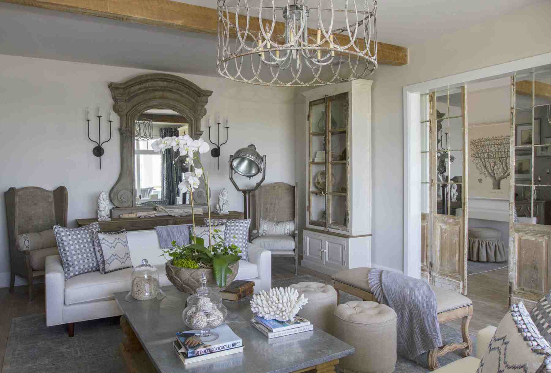 A Beautiful Florida Beach Home Blends Two Styles for a Charming Getaway