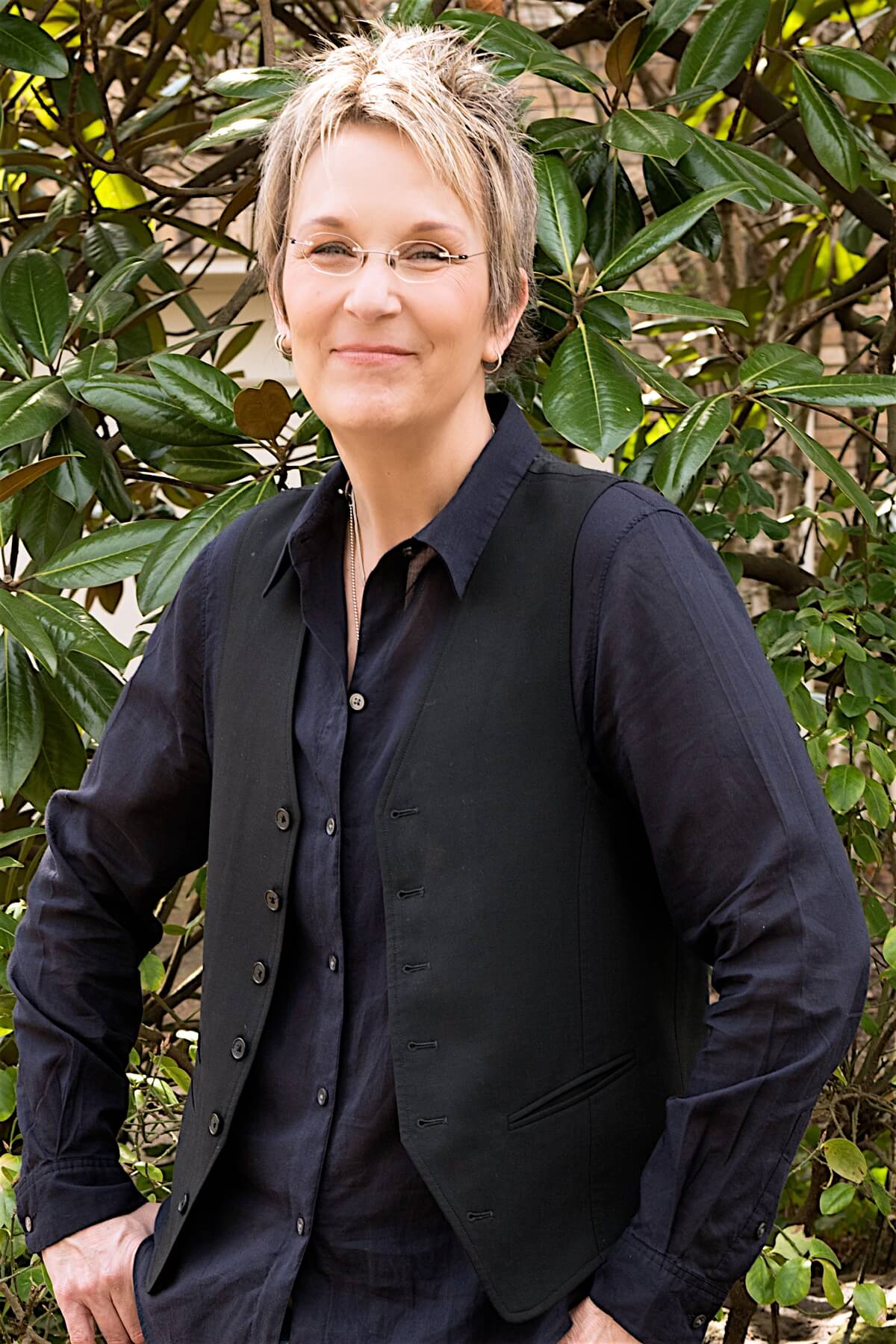 Welcome Mary Gauthier, today's FACE of the South.
