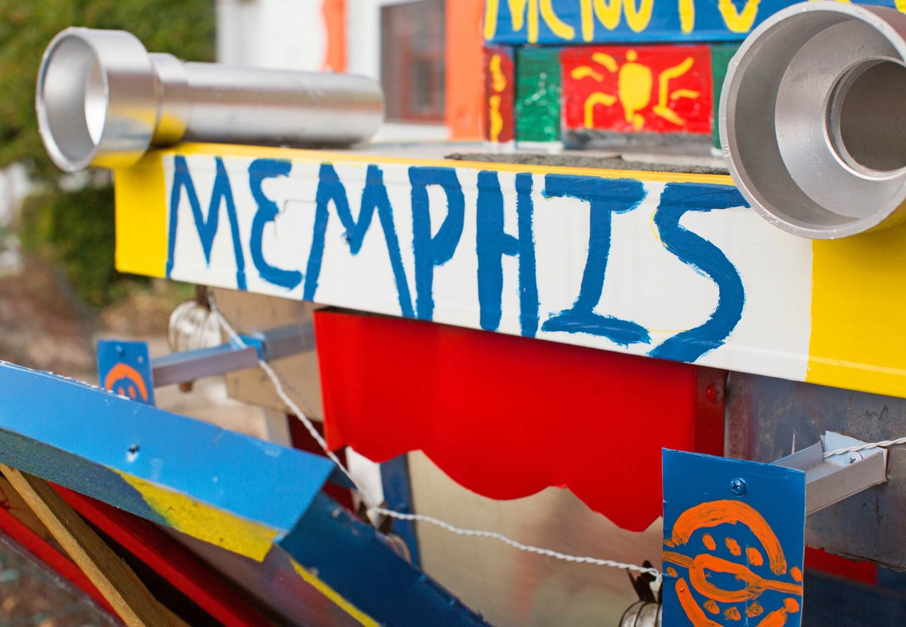 Folk art and city pride meet in a colorful display outside of the restaurant. Folk art and city pride meet in a colorful display outside of the restaurant.