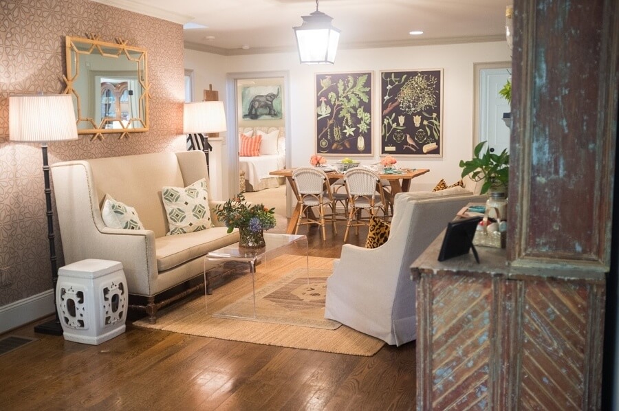 Maggie turned a large room off the kitchen into a multi-purpose keeping room with a breakfast area. The table is from Scott’s Antiques and the chairs from Serena & Lily.