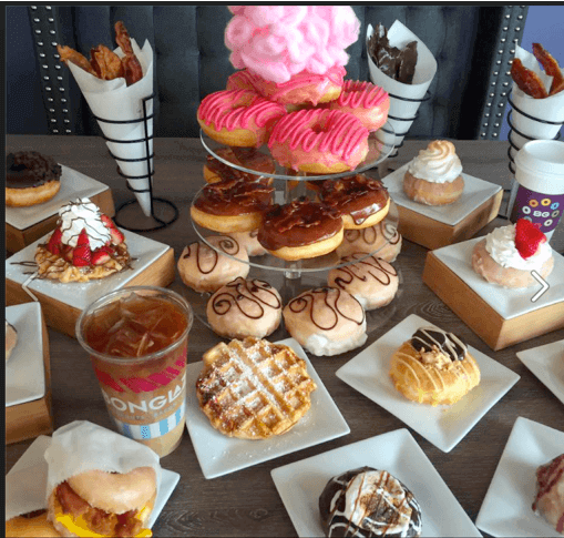 There are plenty of options to choose from at Bon Glaze.