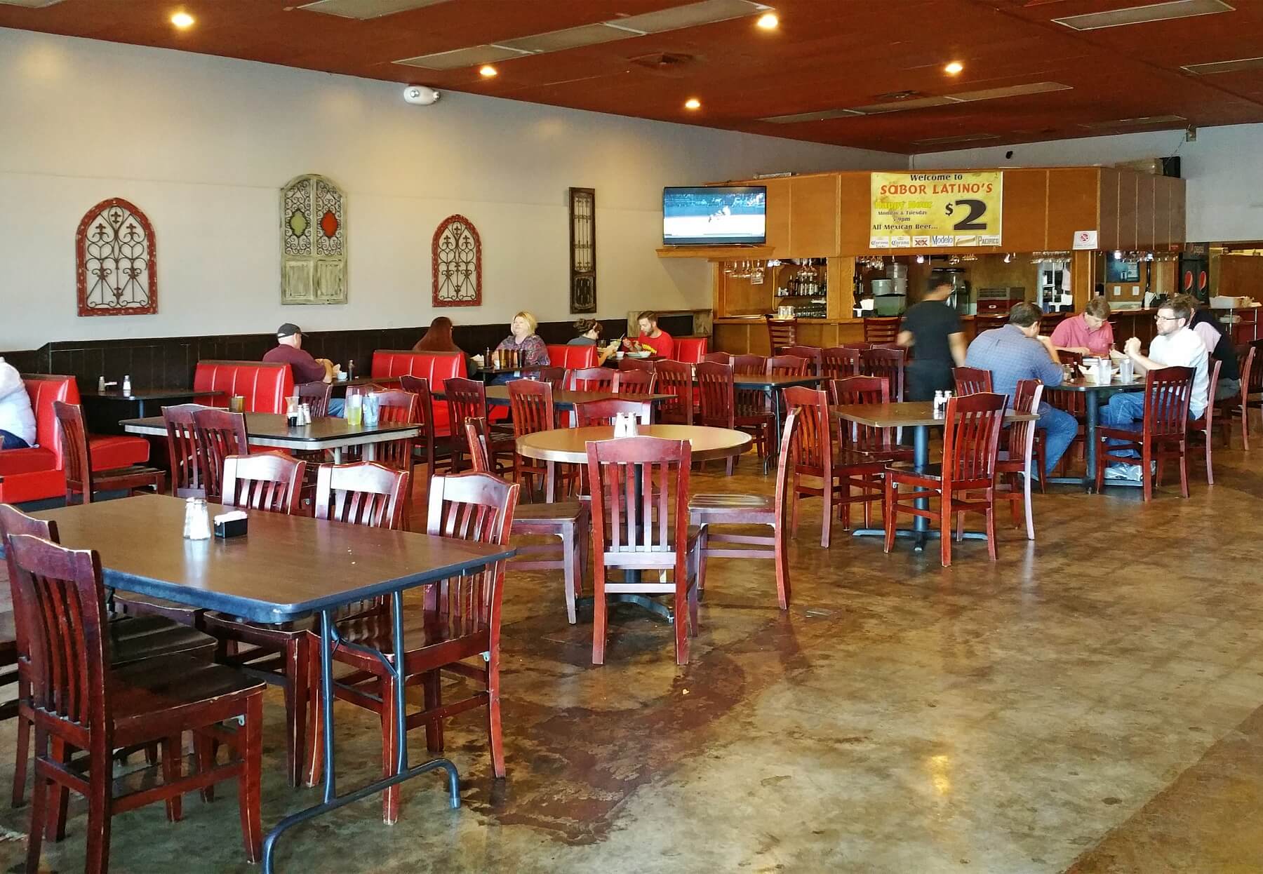 The dining room of Sabor Latino The dining room of Sabor Latino