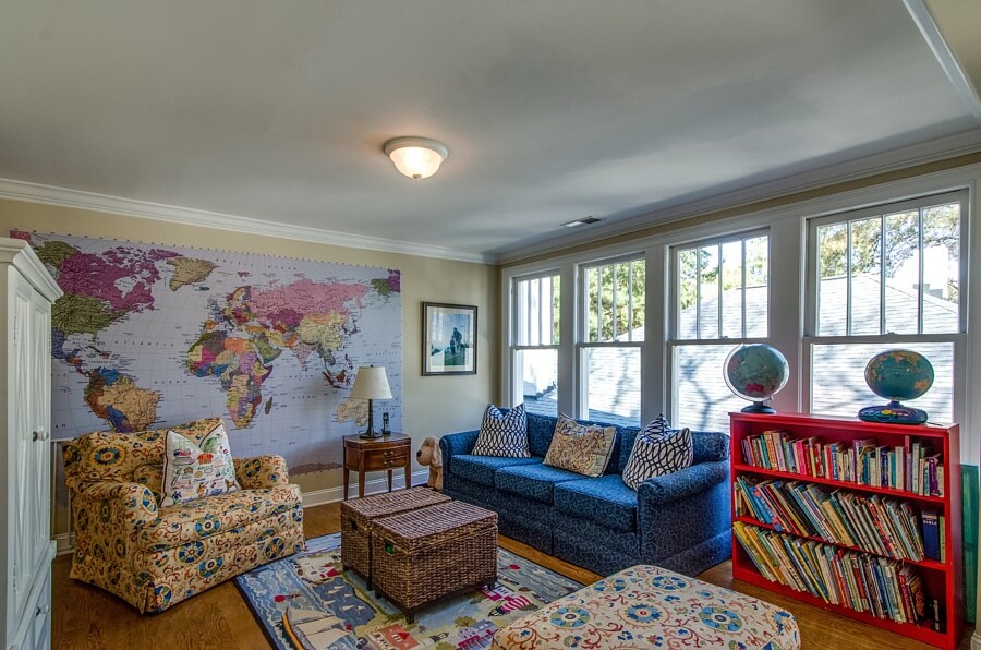 We love this quaint nook in which to snuggle up and read books.