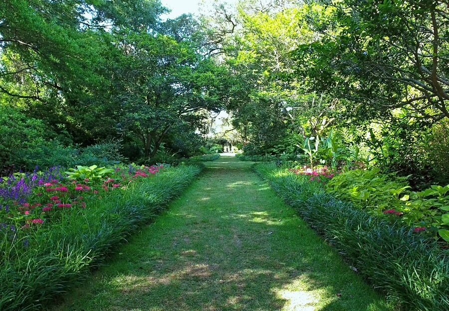 Airlie Gardens