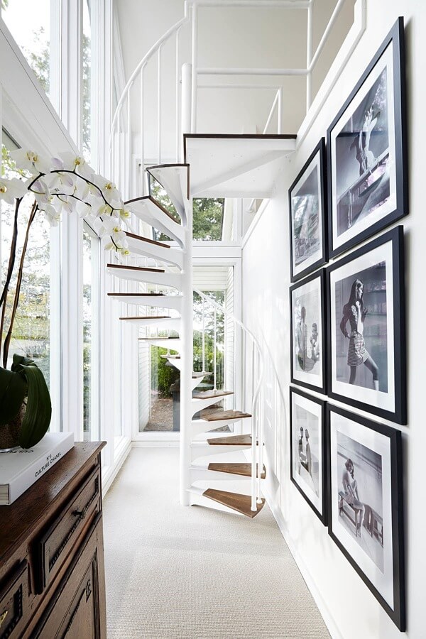 Elegant design can be found throughout The White House.
