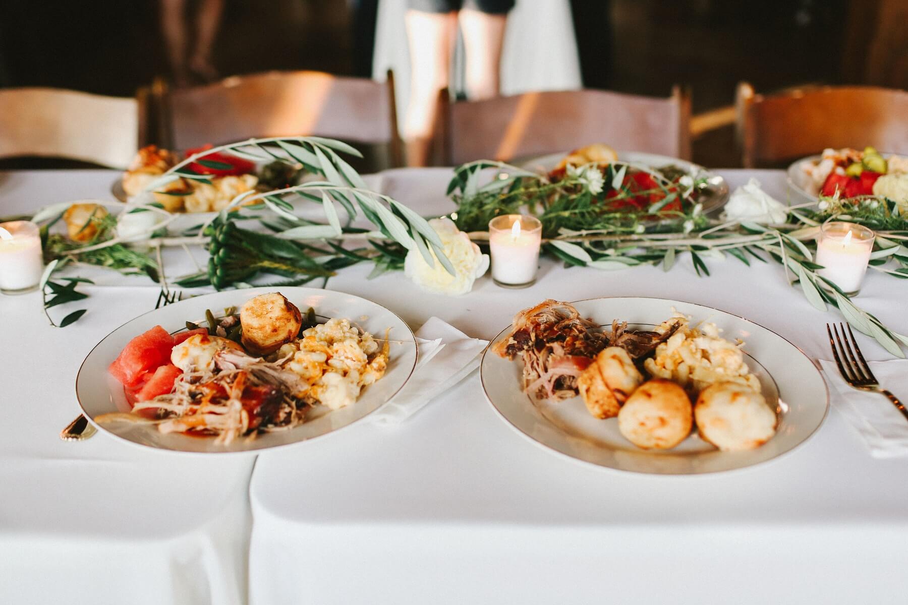 Guests enjoyed a Jim ’N Nick’s buffet at the reception, complete with their famously delectable cheese biscuits.