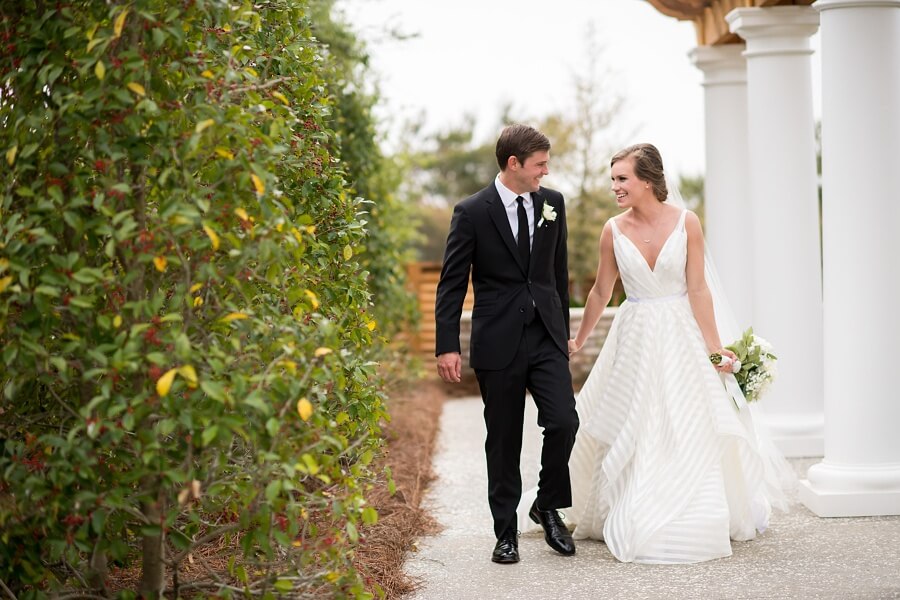 Today, we share the story of Jay and Caroline Robbins! 