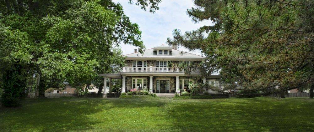 In Nashville's Donelson neighborhood, $749,000 will get you